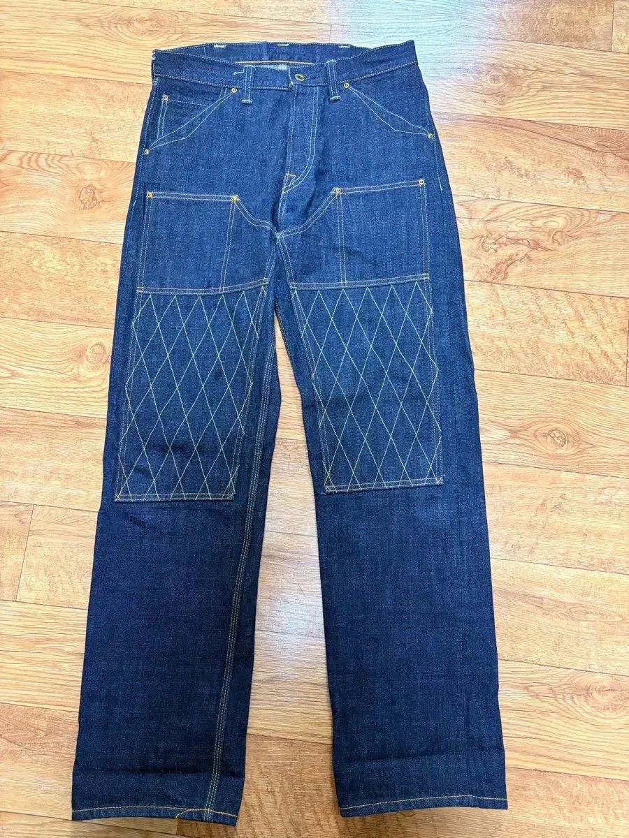 32 TROPHY トロフィークロージング 1606 ダブルニー スタンダード ダートデニム