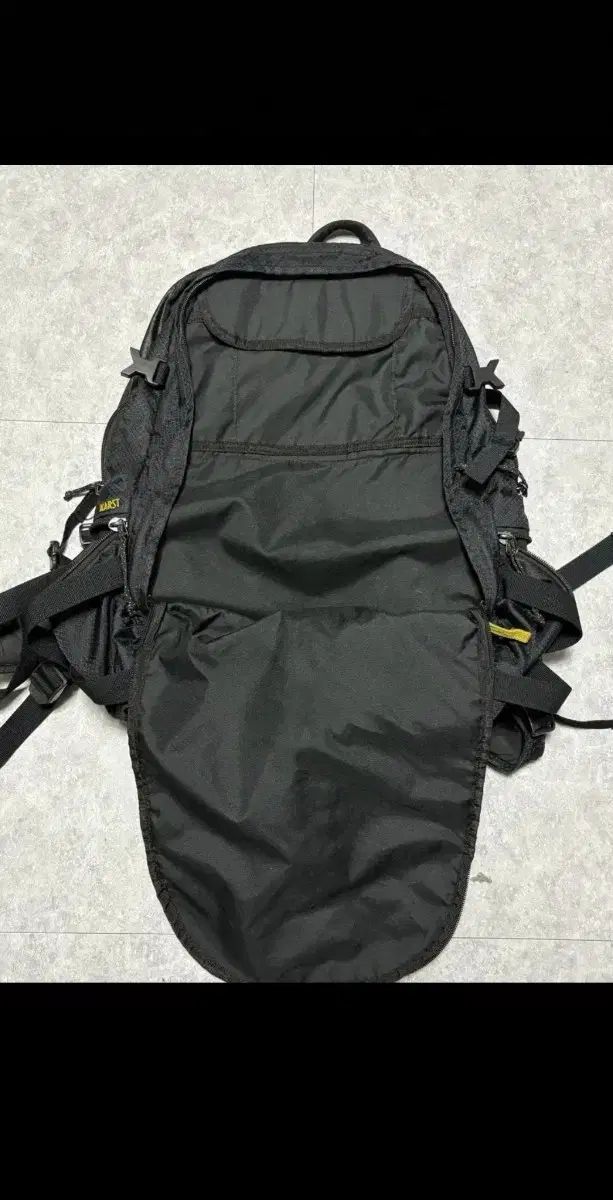 バックパック ブラック