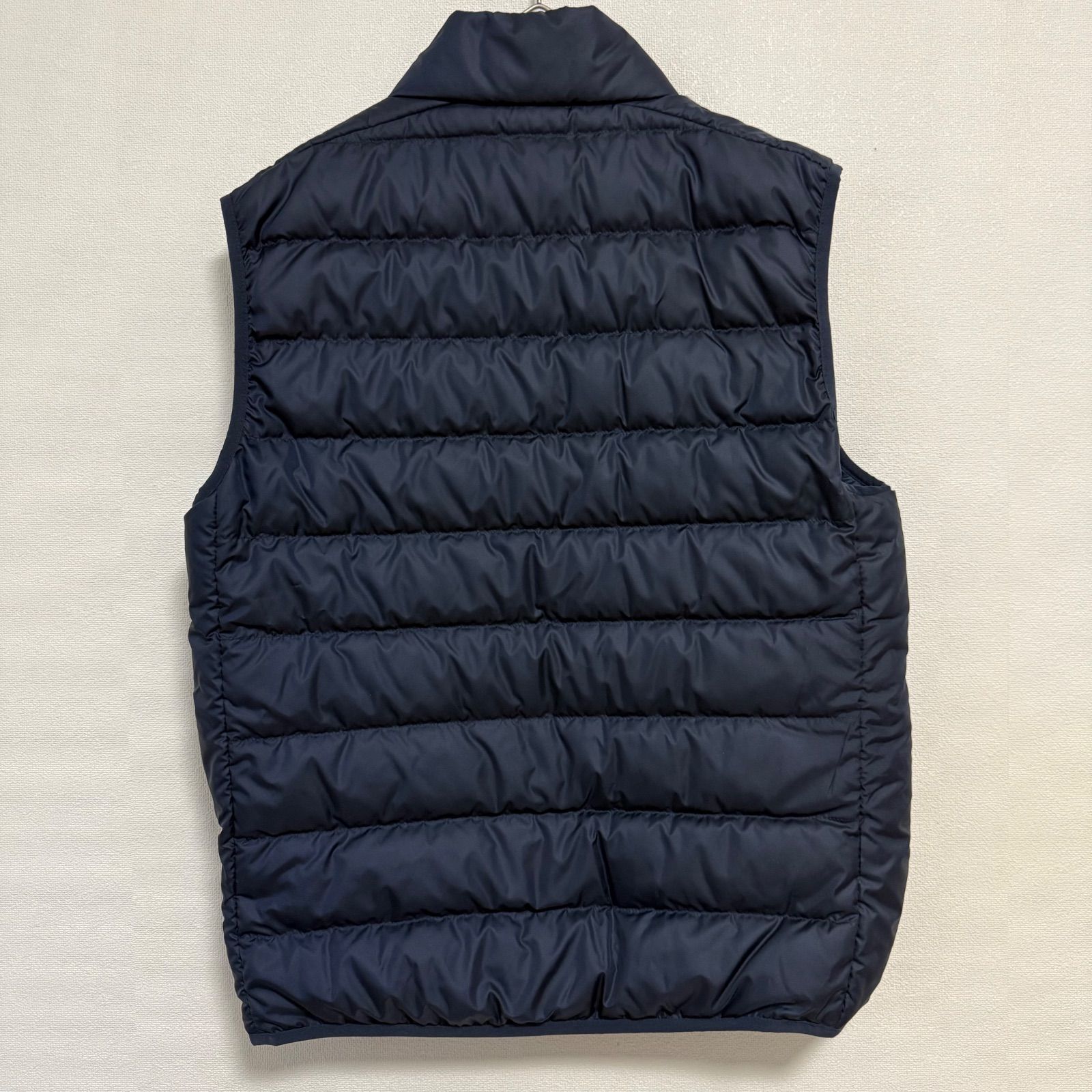新品 XLサイズ アディダス エッセンシャルズ ダウンベスト 紺 ネイビー