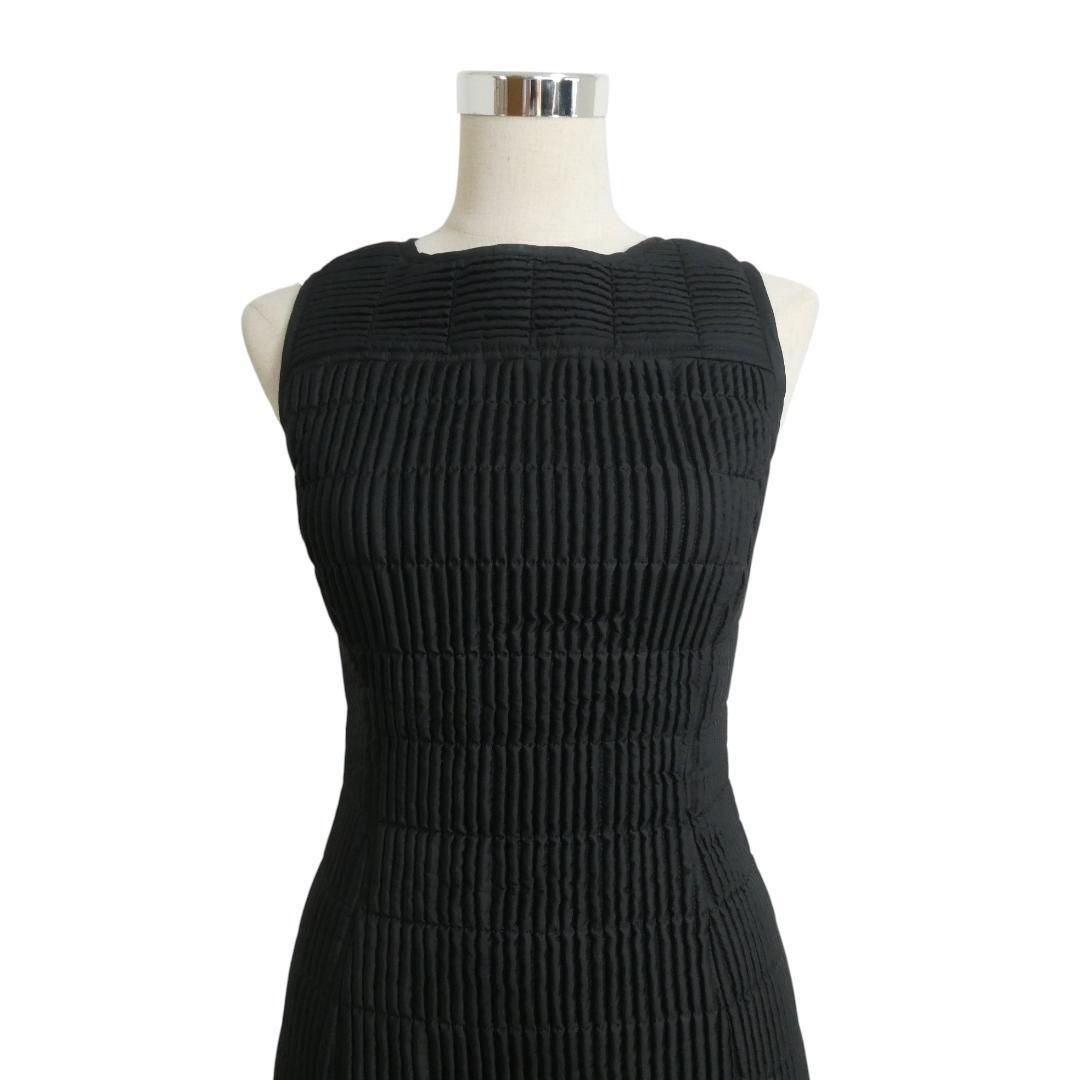 FENDI フェンディ IT 38 Aライン 総プリーツ 膝丈 裾フリル クルーネック ノースリーブ ワンピース ドレス 黒 ブラック レディース