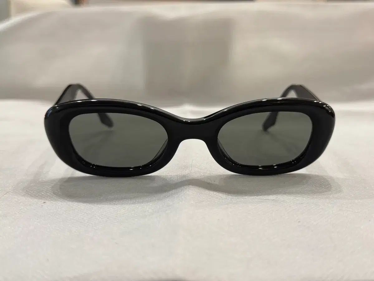 GENTLE MONSTER ジェントルモンスター タンブー ブラック