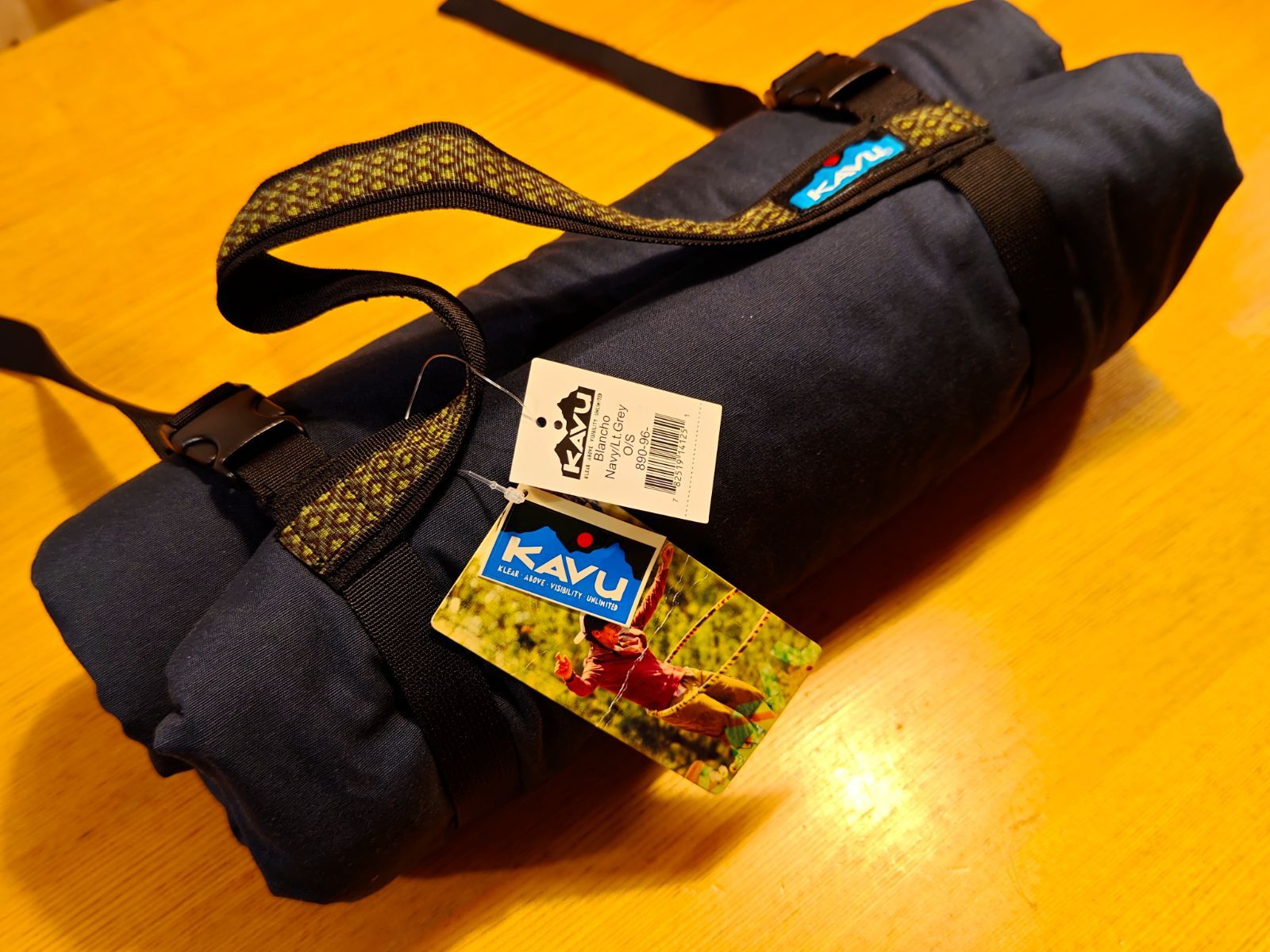 ♥ KAVU カブー ブランチョ 定価12 600円 難燃性 ブランケット ポンチョ マット ネイビー