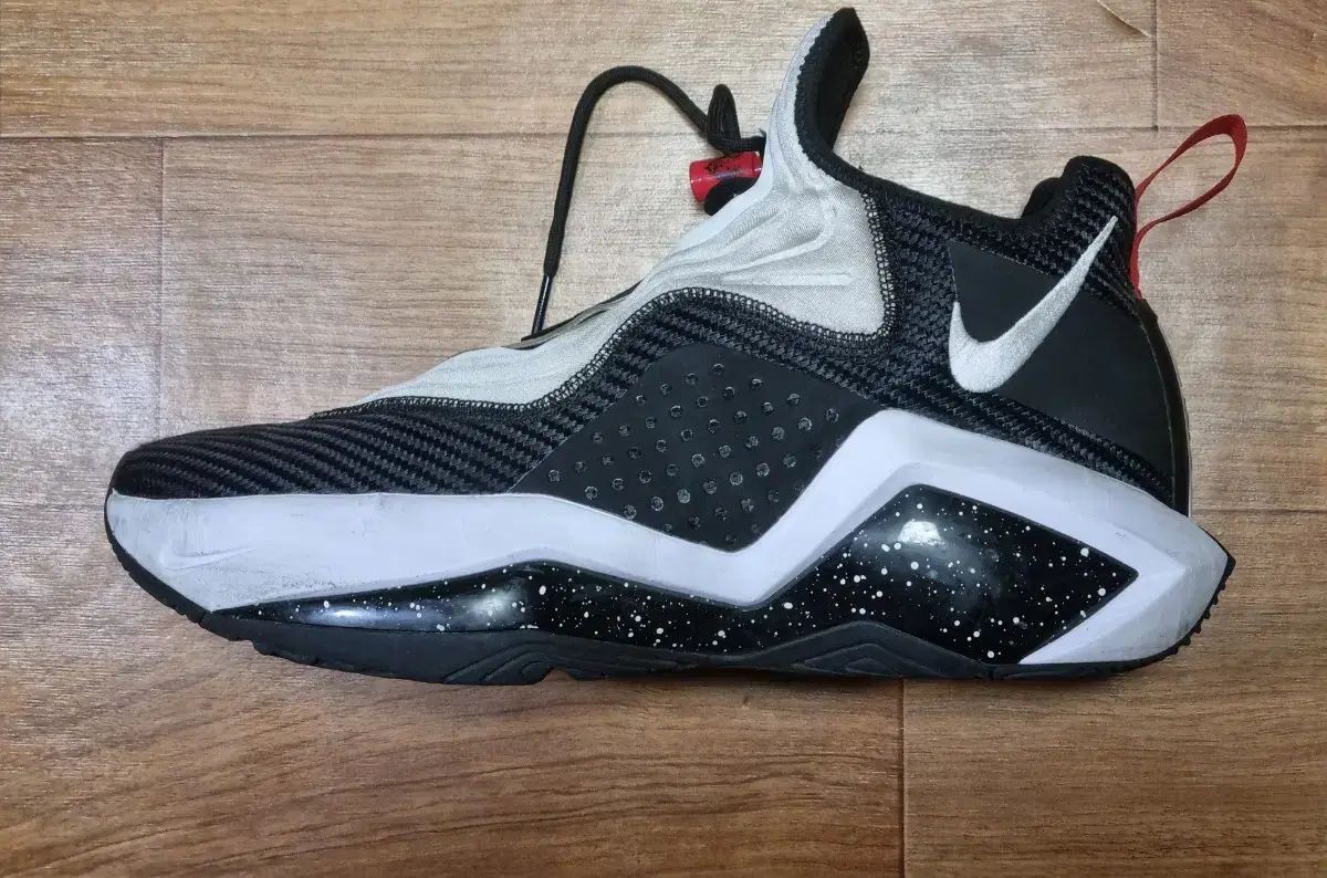ナイキ レブロン ソルジャー XIV EP バスケシューズ 280mm - メルカリ
