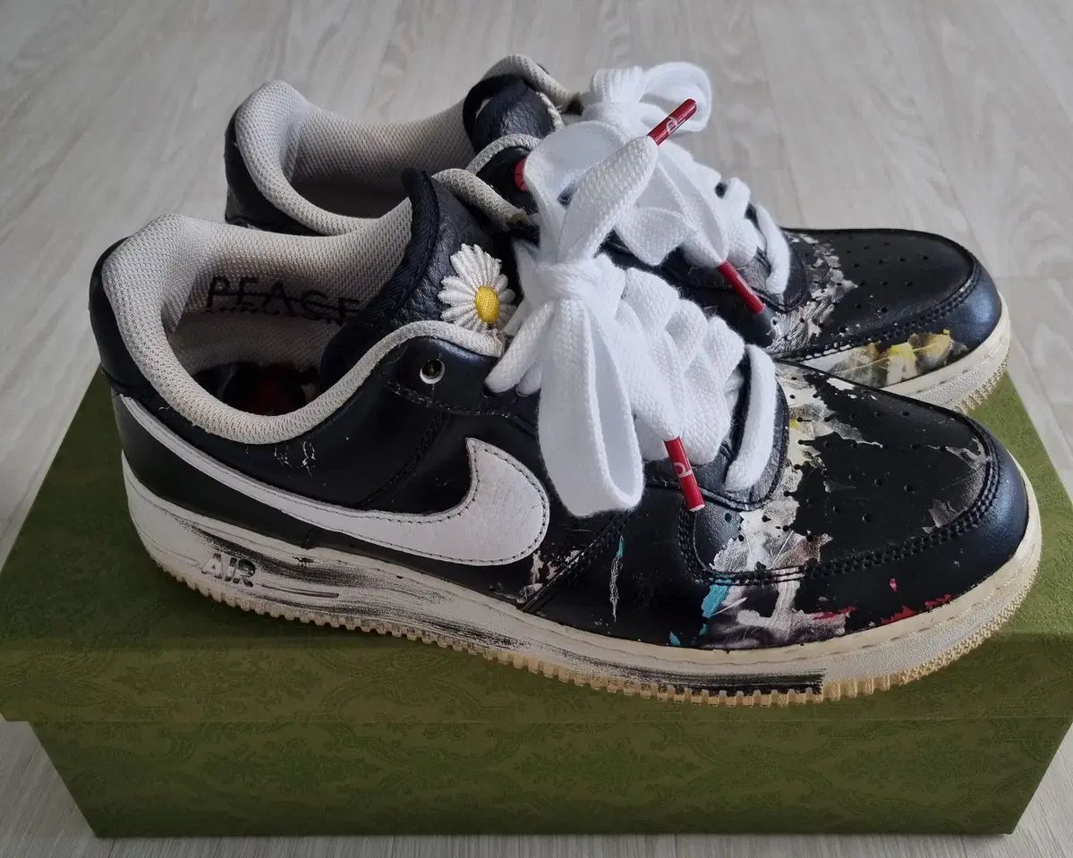ナイキ x ピースマイナスワン 1 0 エアフォース スニーカー
