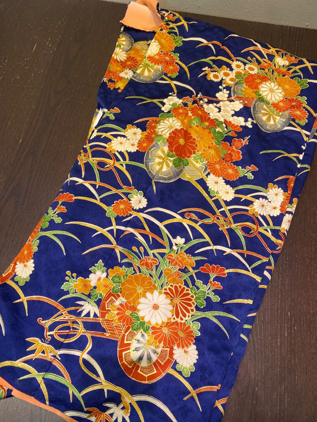 まとめ売り】正絹振袖5枚 リメイク素材 ハンドメイド向け - メルカリ