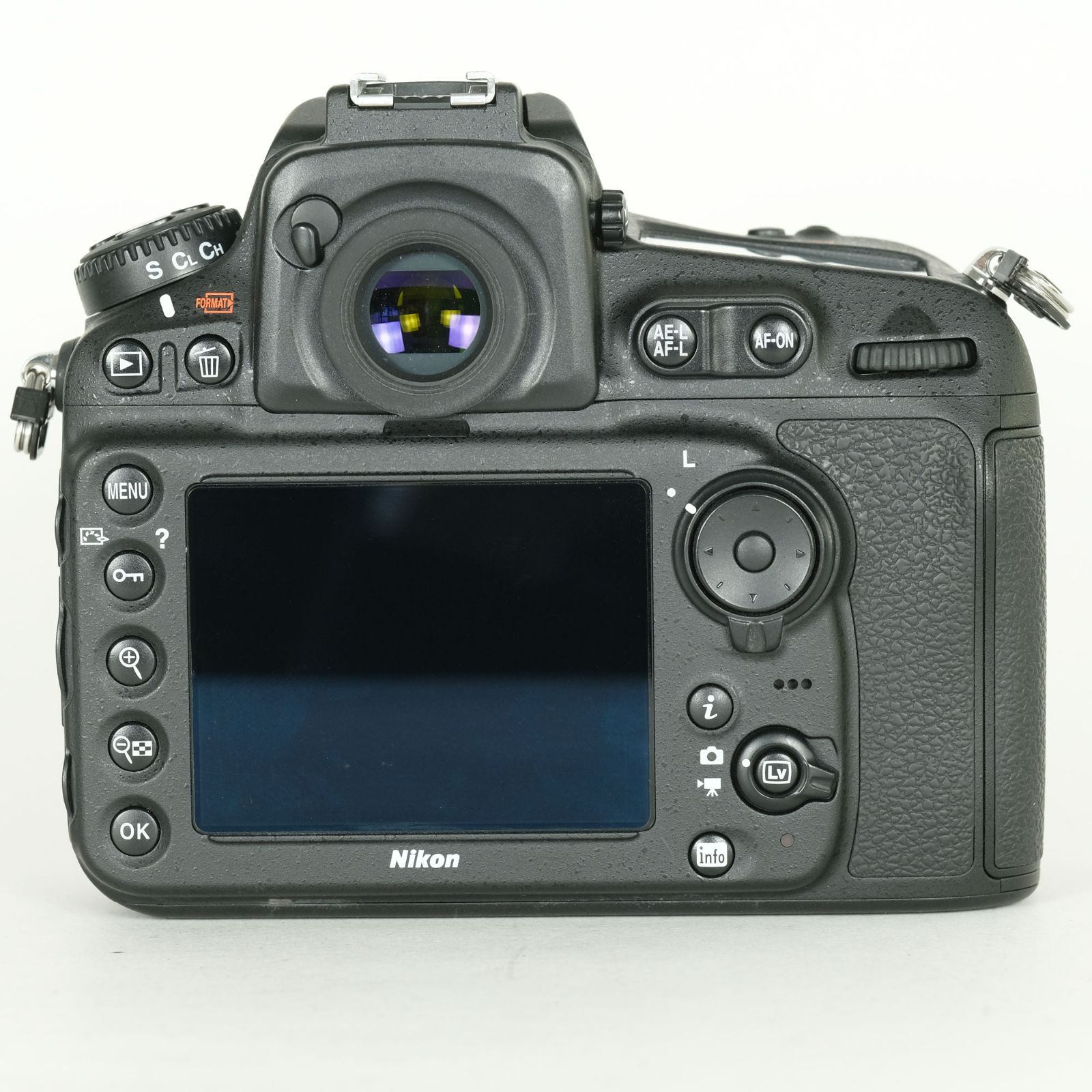 シャッター数11