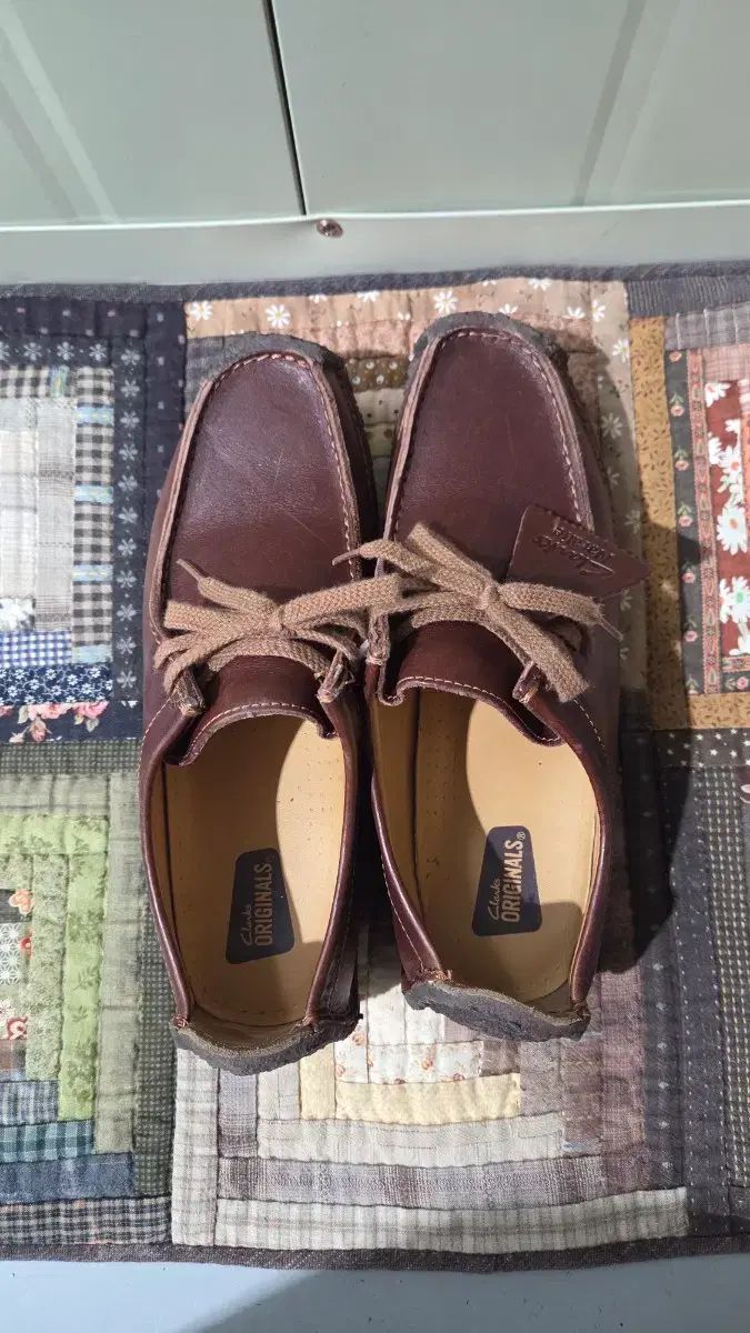 クラークス ナタリー ブラウン シューズ