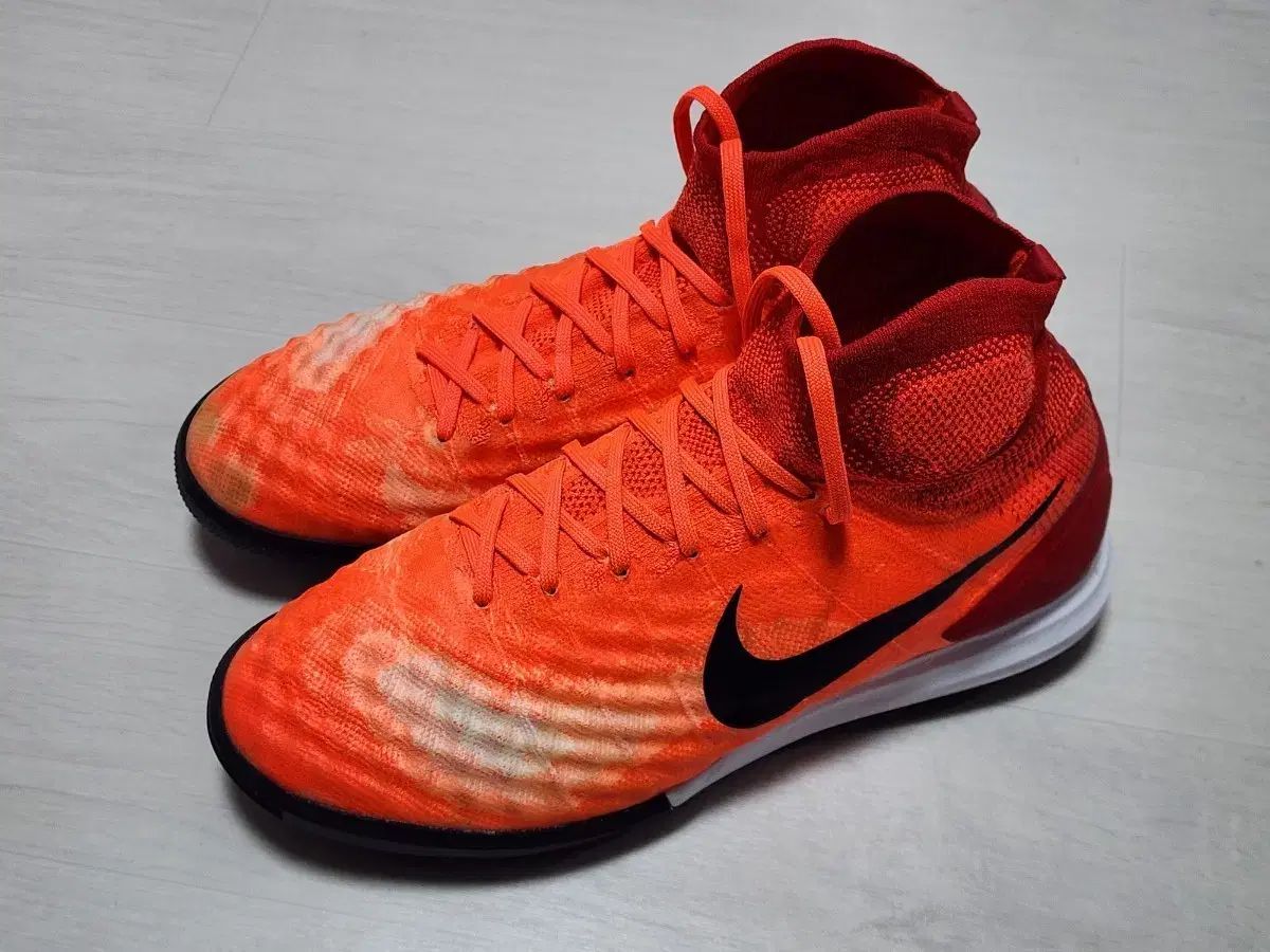 S級 高品質 NIKE ナイキ マジスタX プロキシモ 2 サッカーシューズ 250