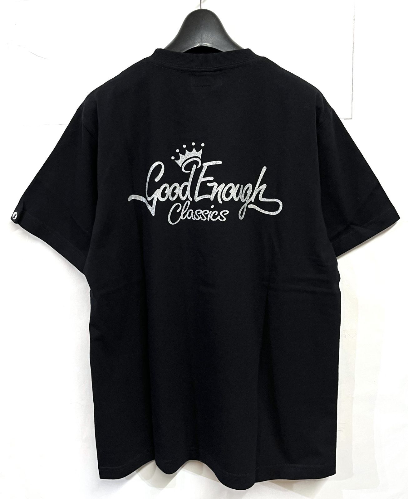 GOODENOUGH｜グッドイナフ クラシックロゴ ポケット Tシャツ
