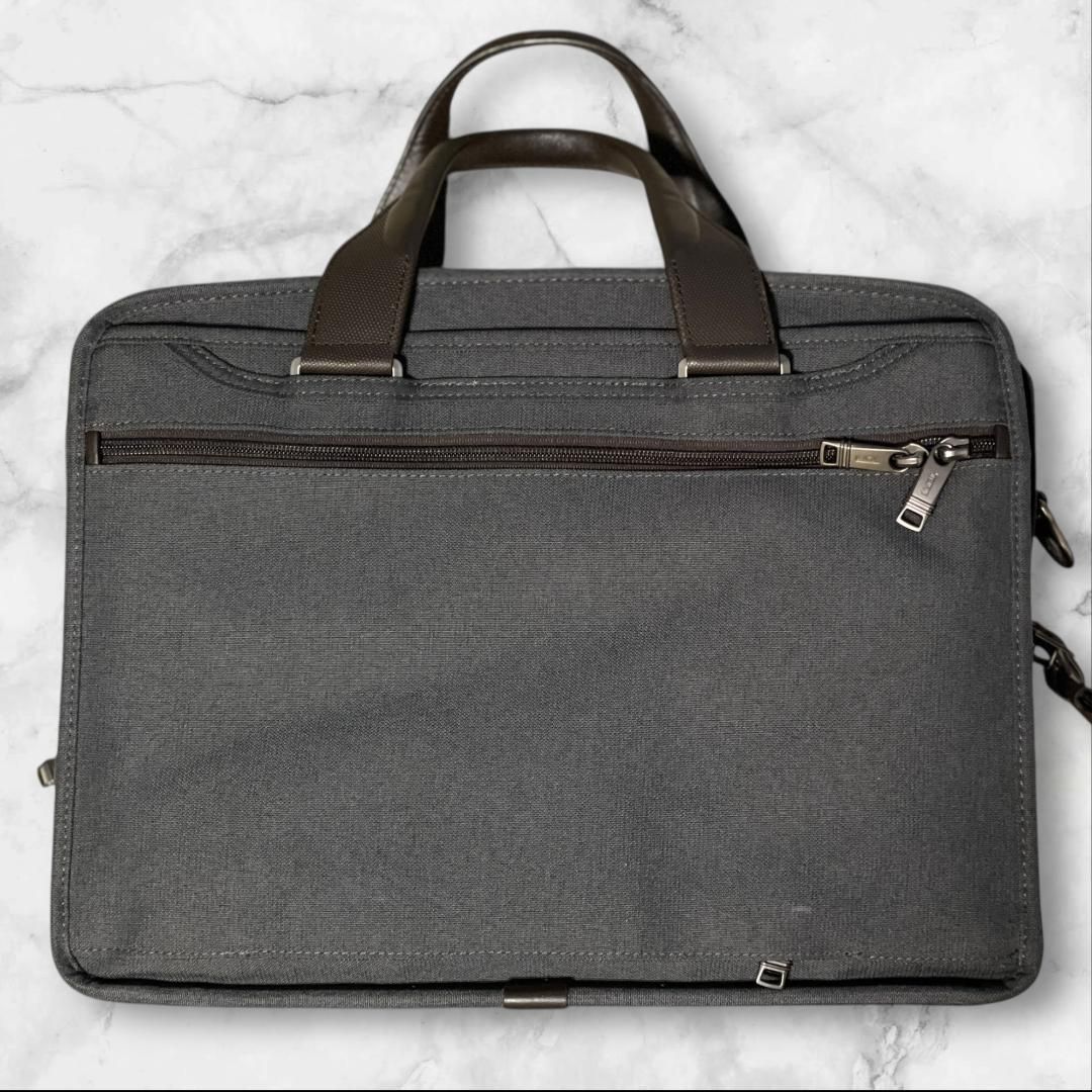 TUMI トゥミ ビジネスバッグ 2WAY PC収納ケース/ショルダー付 美品