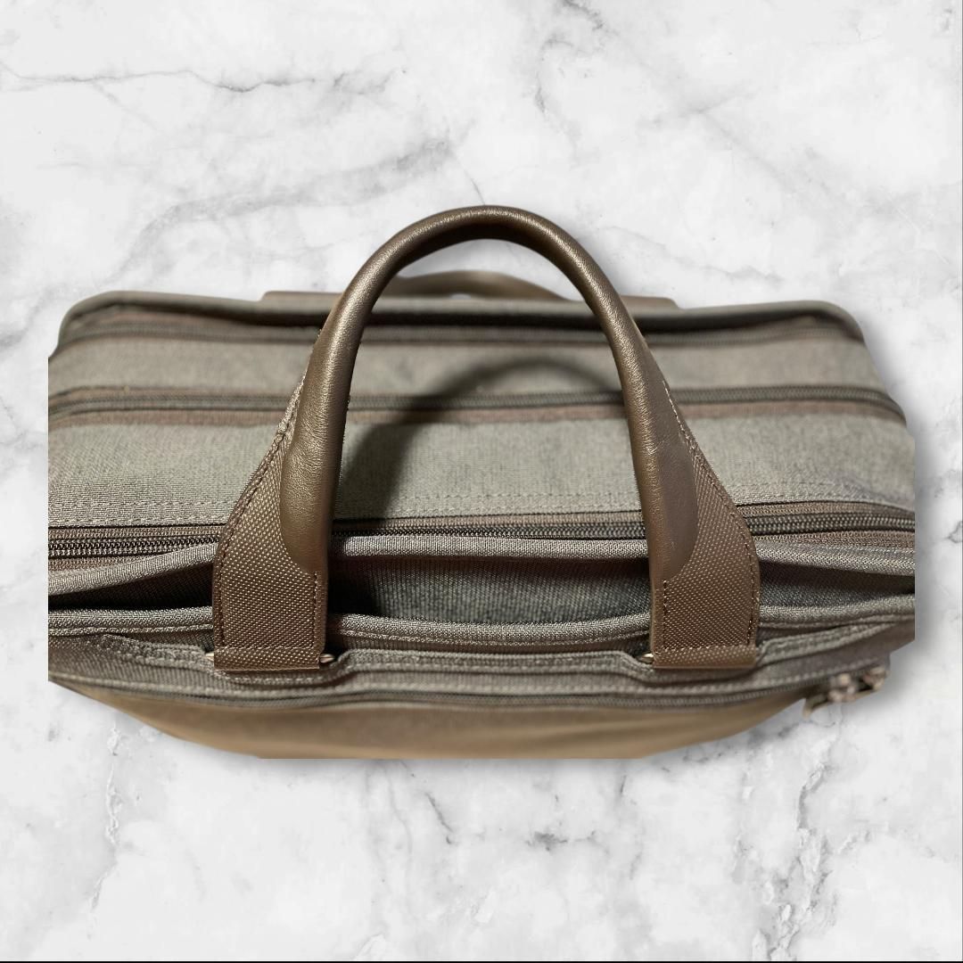 TUMI トゥミ ビジネスバッグ 2WAY PC収納ケース/ショルダー付 美品 
