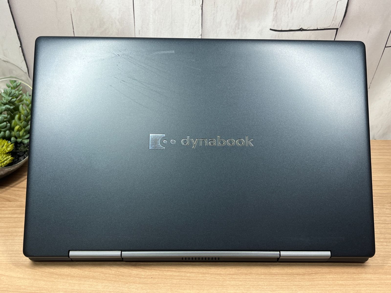 【新品未開封】ノートパソコン ASUS、折りたためる17.3型有機ELを搭載したノートPC「Zenbook 17 Fold