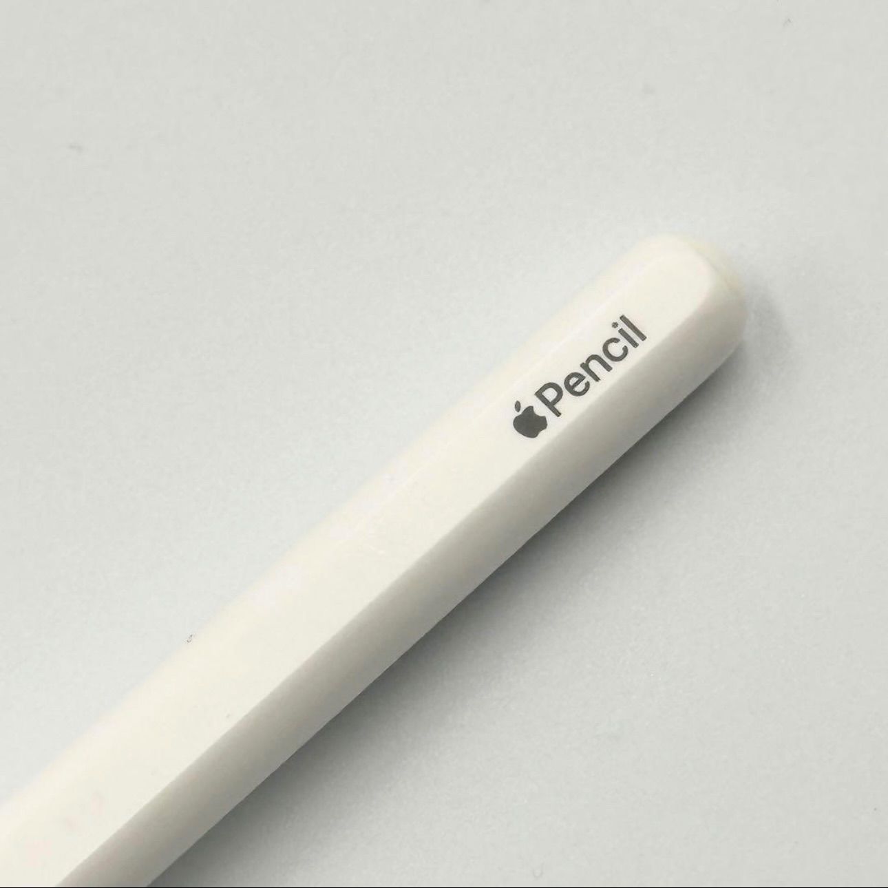 24時間以内発送・美品✨️】Apple Pencil 第2世代 A2051 正規品 - メルカリ