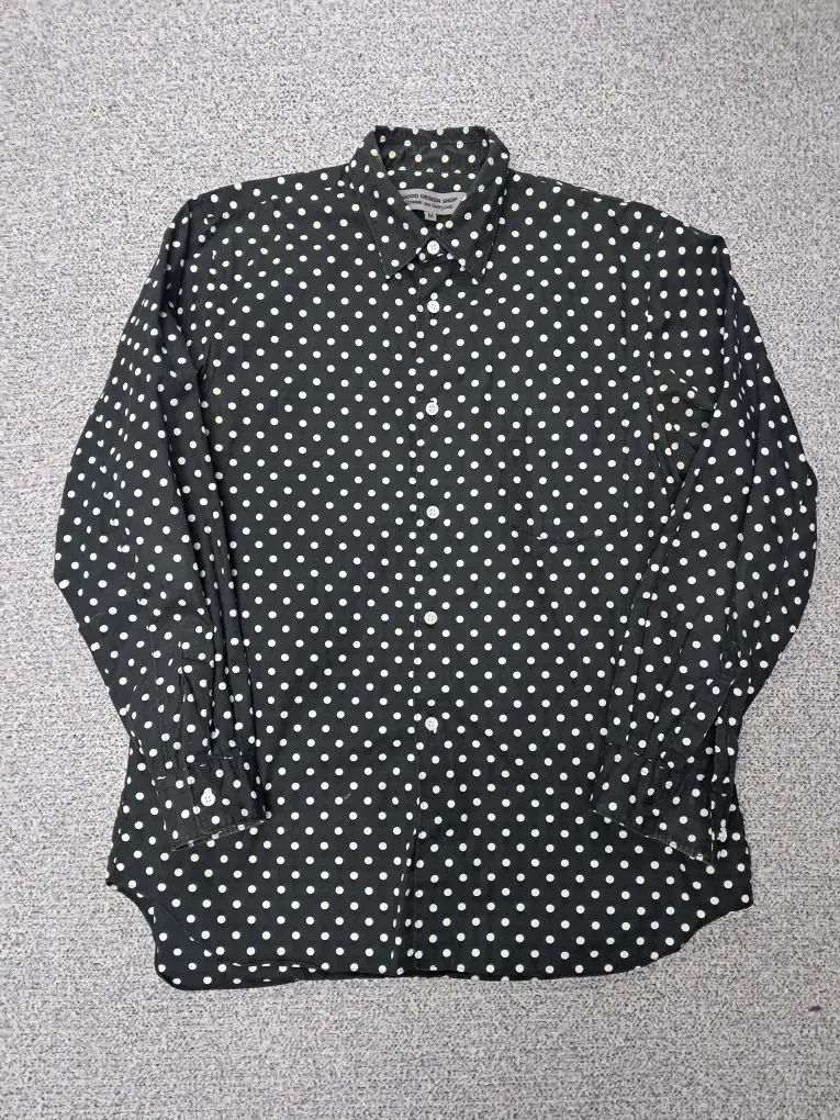 COMME des GARCONS コム デ ギャルソン シャツ ブラック ドット 長袖