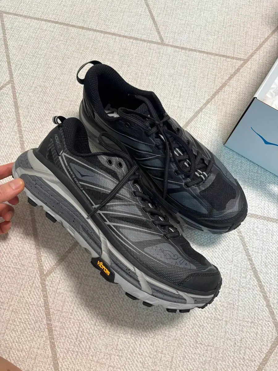280 HOKA ONE ホカオネオネ マファテ スピード 2 ブラック キャッスルロック