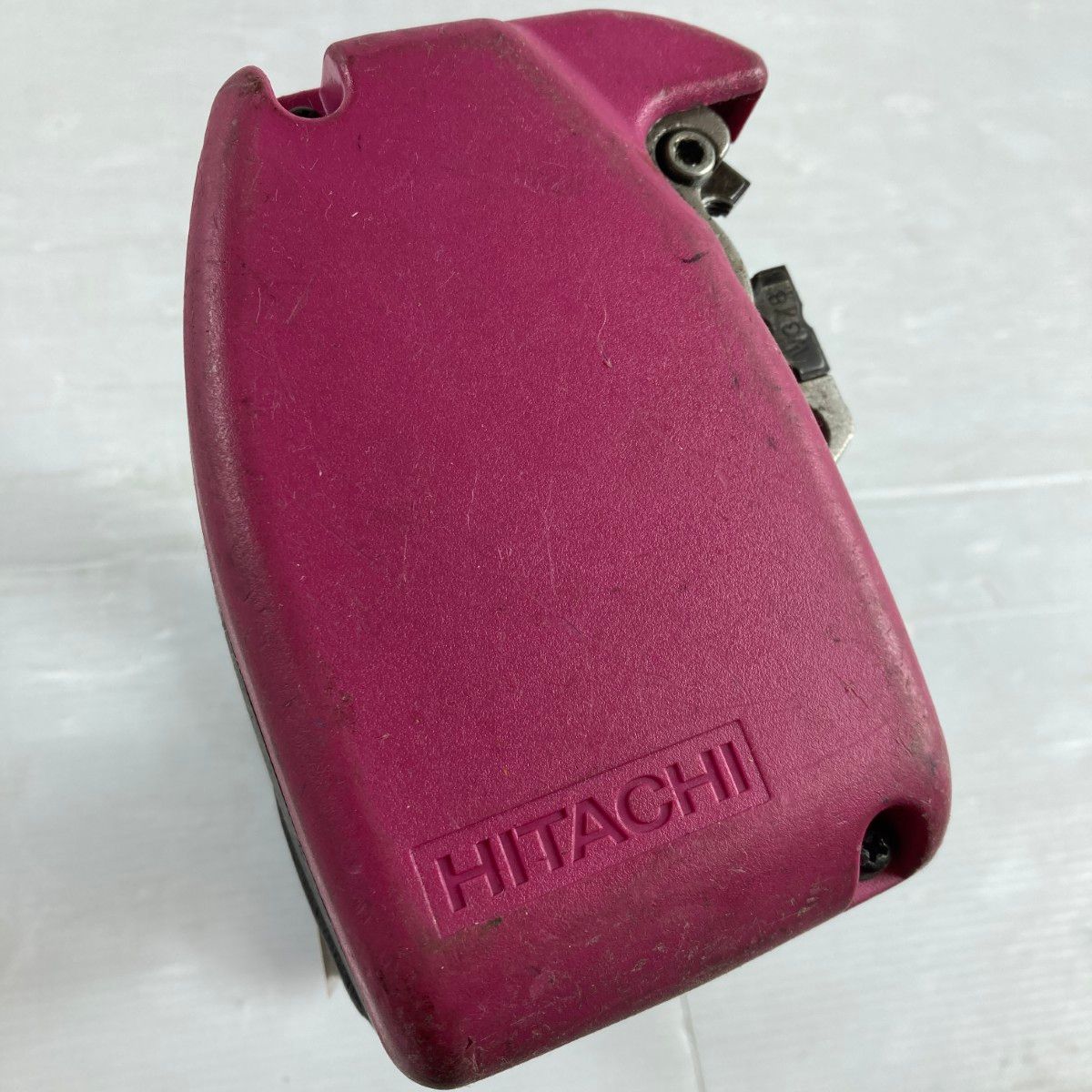 ＊＊HITACHI