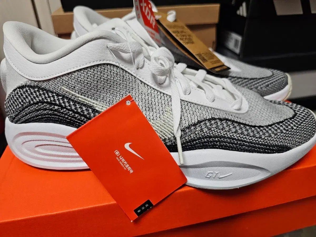 NIKE ナイキ GT 허 LOVE 承 Her ssl アカデミー EP 285 ジティ허 YOURSELF