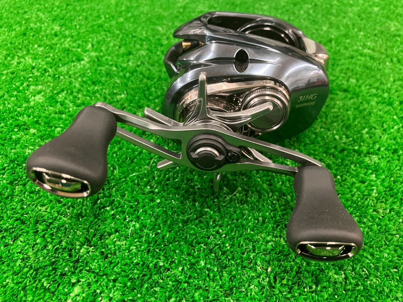 豊中店 シマノ 25アルデバラン DC 31HG - メルカリ