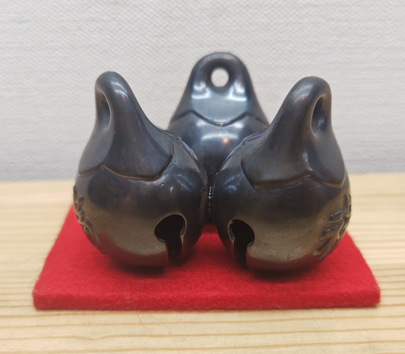 逢絢亭 品 茶道具 蓋置 唐銅 砂張 三鈴蓋置 唐銅風炉師 一ノ瀬宗辰 共箱入り