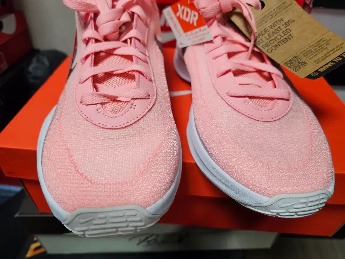 ナイキ GT 허슬 アカデミー ピンク 275 GT허슬 バスケシューズ ストレッチ用品 大会用品