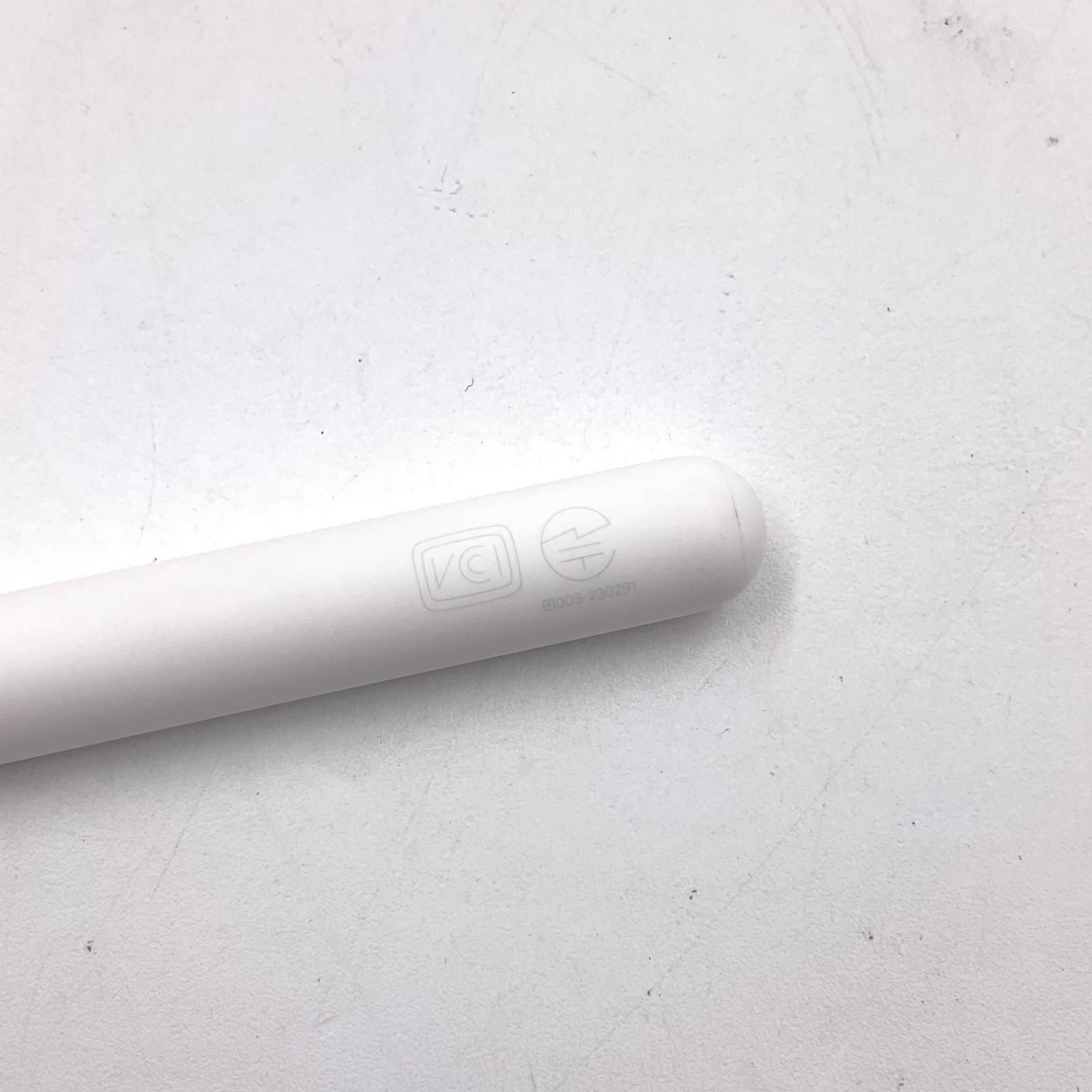 全額返金保証】【最速発送】Apple Apple Pencil Pro MX2D3ZA/A 超美品