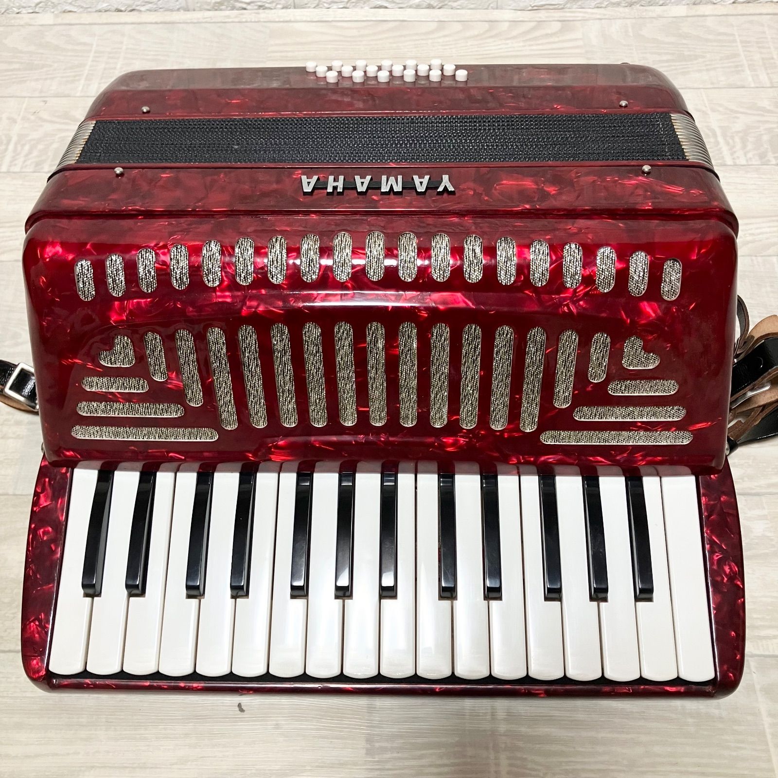 中古良音】YAMAHA アコーディオン 鍵盤 21ベース 30鍵盤 8905 ソフト