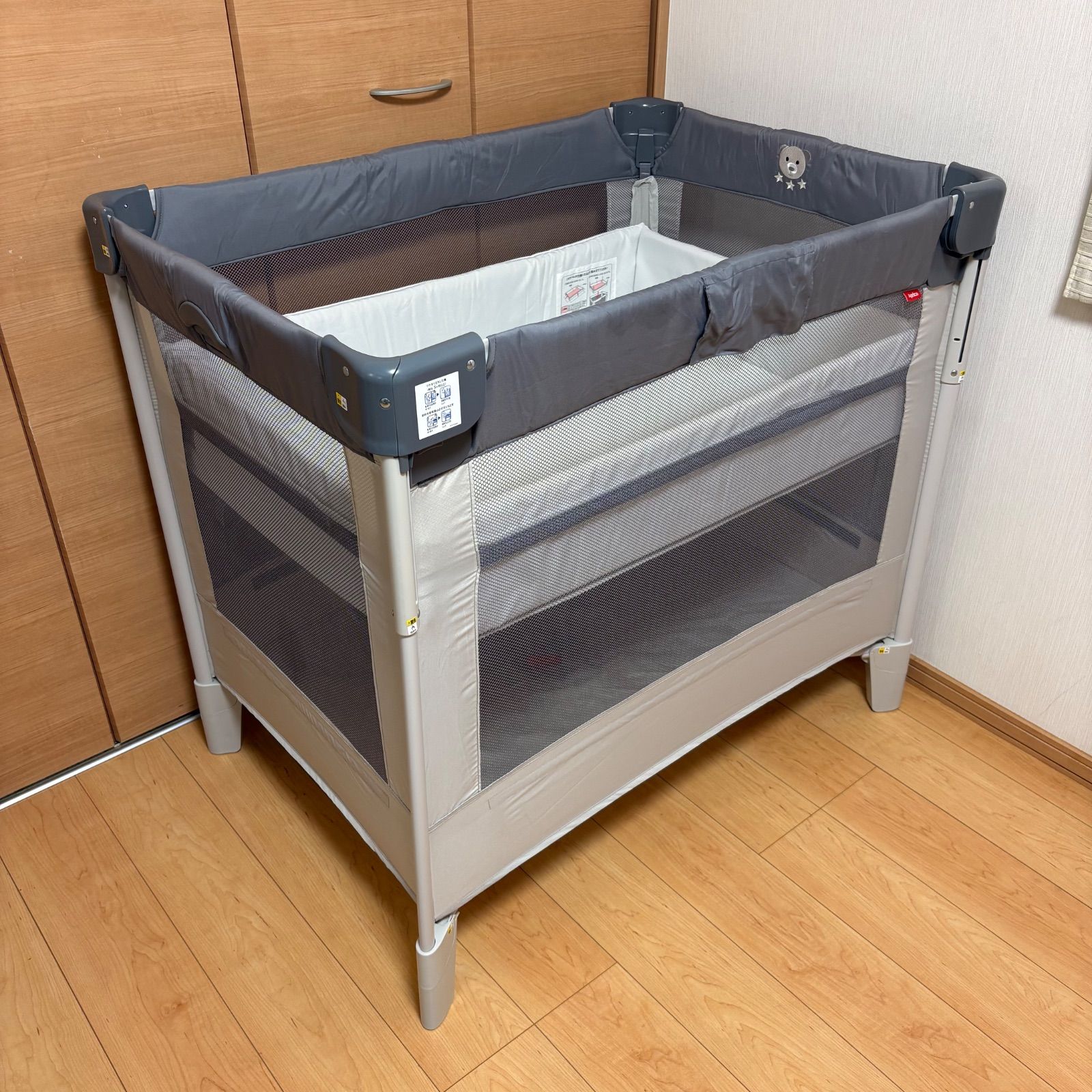 アップリカ ココネルエアーAB ベビーベッド グレーベアー - メルカリ