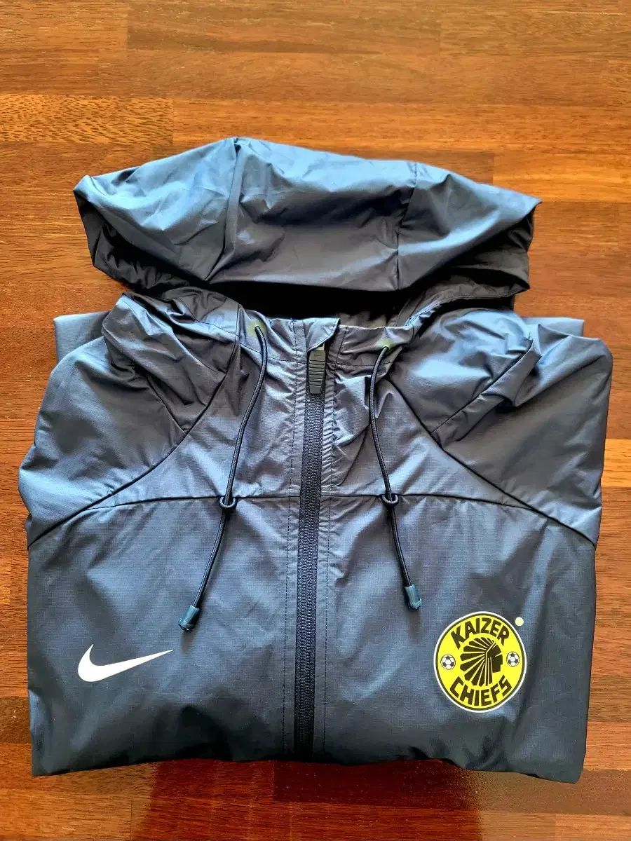 カイザースチーフス STORM-FIT レインコート NIKE 【公式通販】