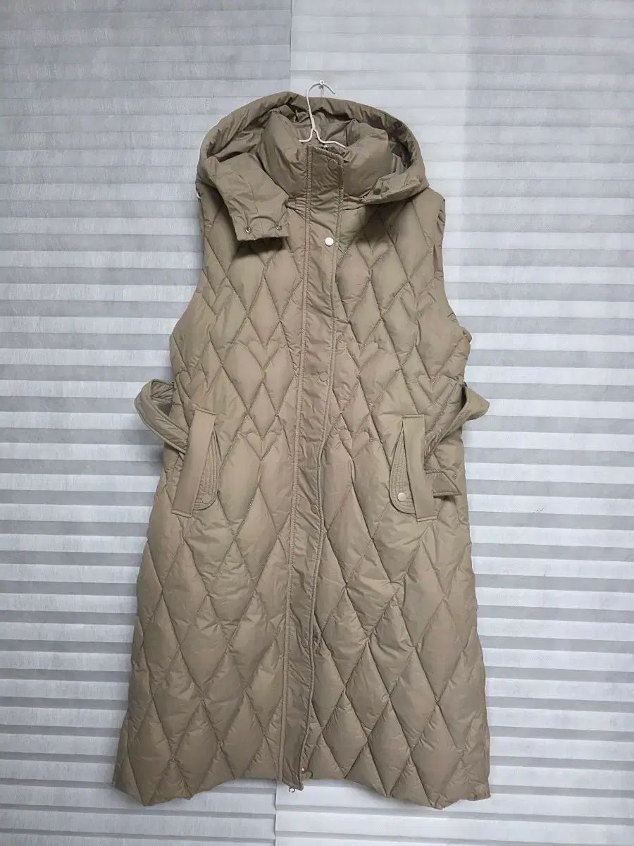 タンカーズ キルティング ロング ダウン ベスト ベージュ 66 88