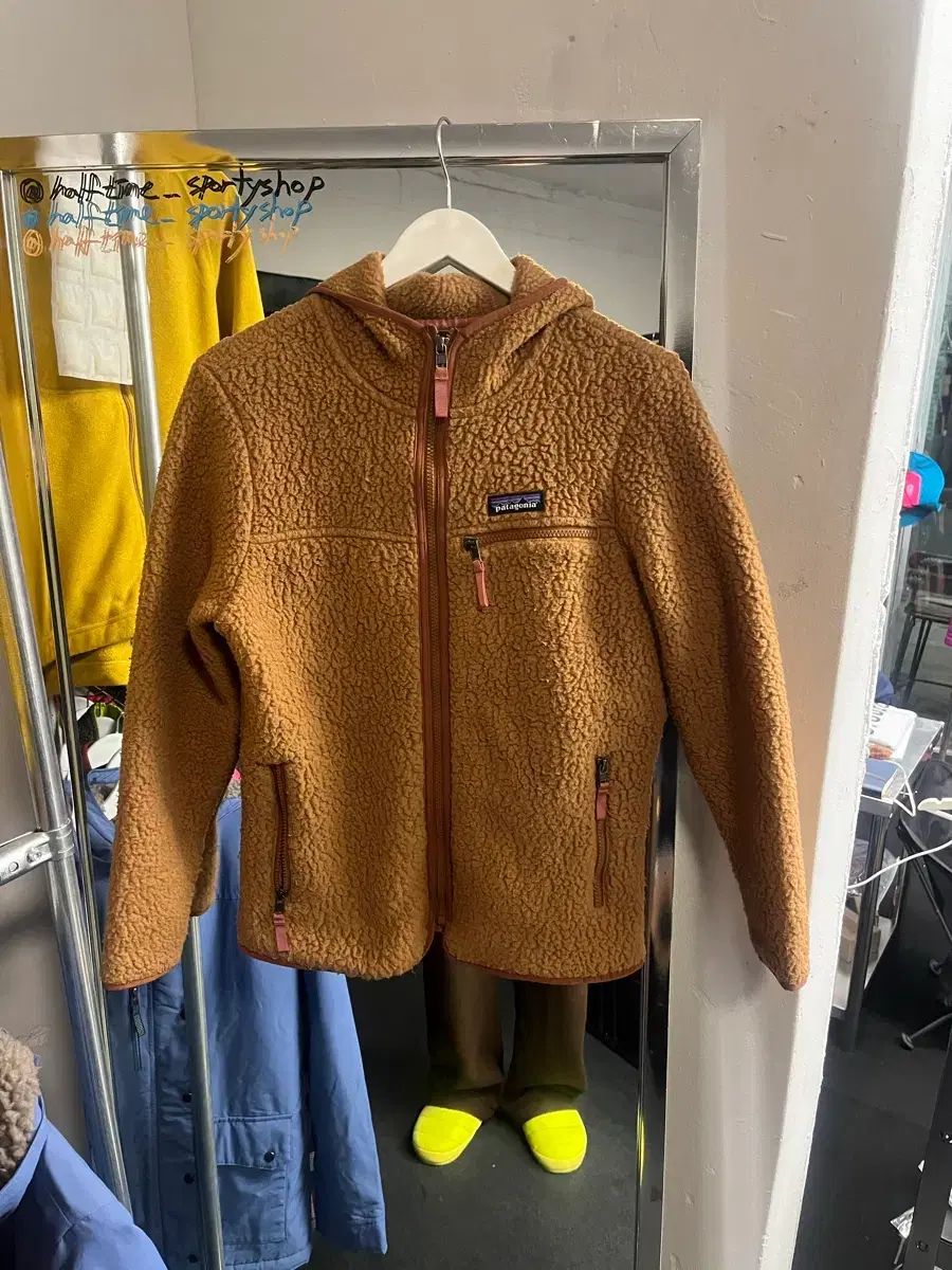 パタゴニア ブラウン フリース ジャケット