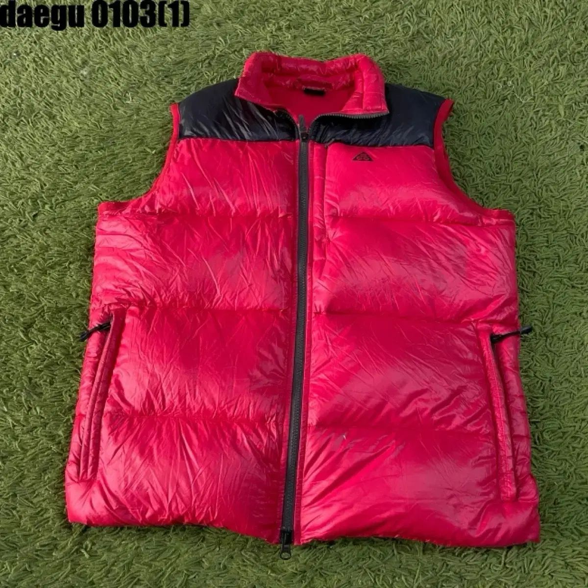 ナイキ ACG ダウンベスト L 【公式通販】