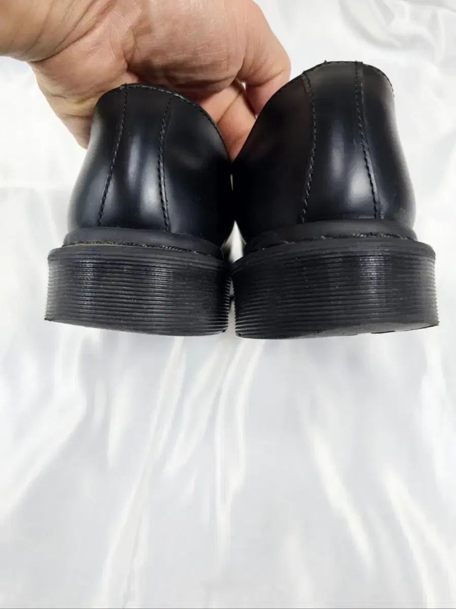 ドクターマーチン1461ウールモノ