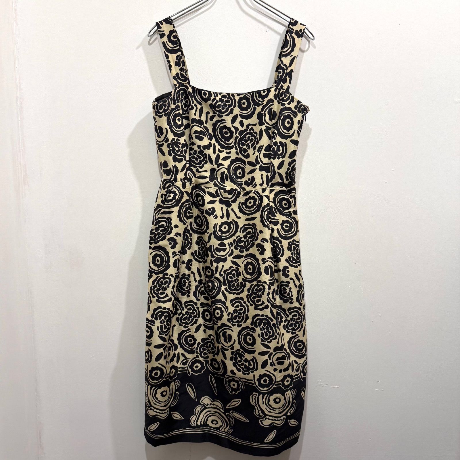 シルク Max Mara ワンピース 花柄 ベージュ サイズ42 み