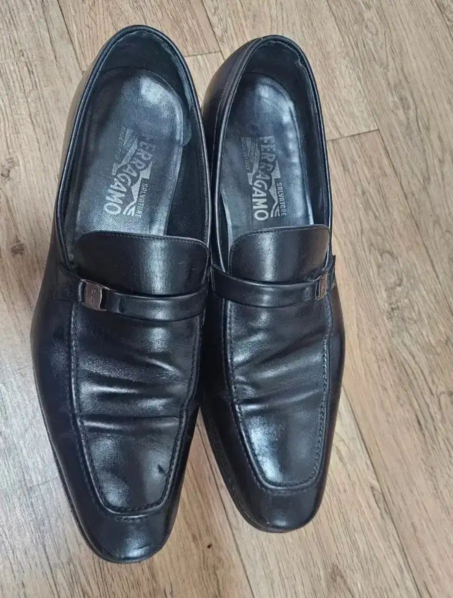 ブラック メンズ