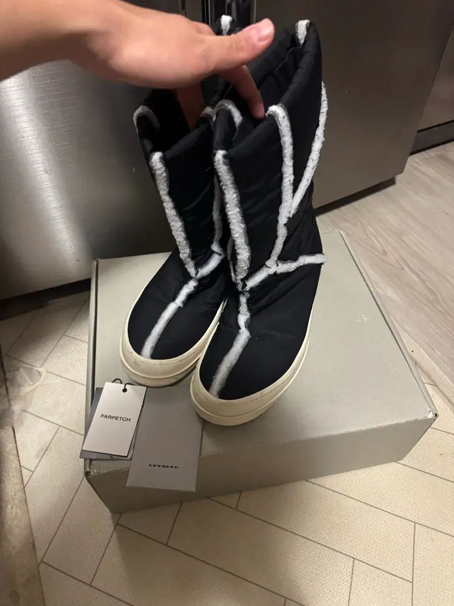 ダークシャドウ