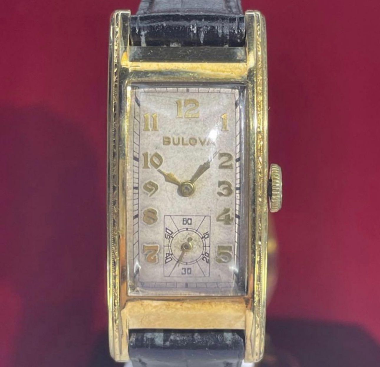 OH済 40 s BULOVA カーベックス リューズ 手巻き 腕時計 ヴィンテージ アンティーク ブローバ スモセコ 稼働 10 K金張り