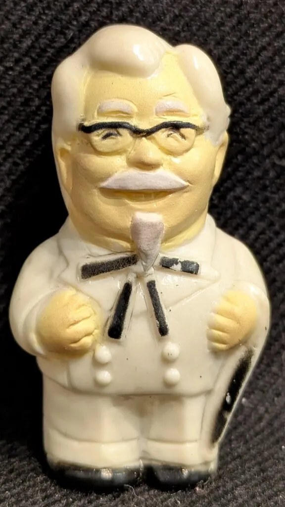 2026年最新】カーネルサンダース人形の人気アイテム - メルカリ