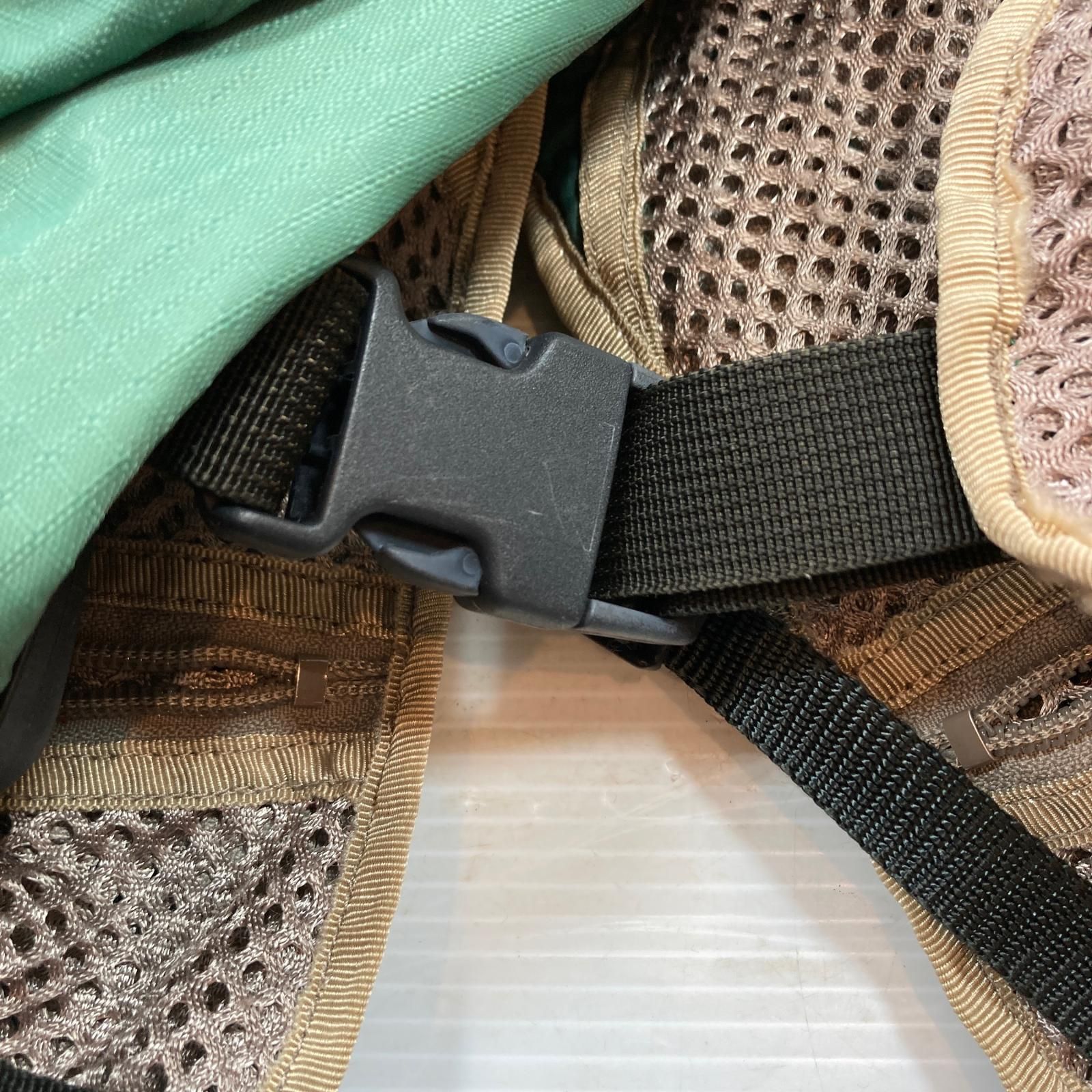 フィッシングベスト