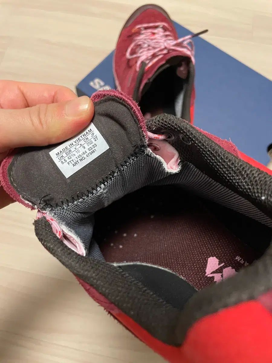  270 ザ ブロークンアーム SALOMON アルピジ 登山靴 トレッキングシューズ アウトドアシューズ