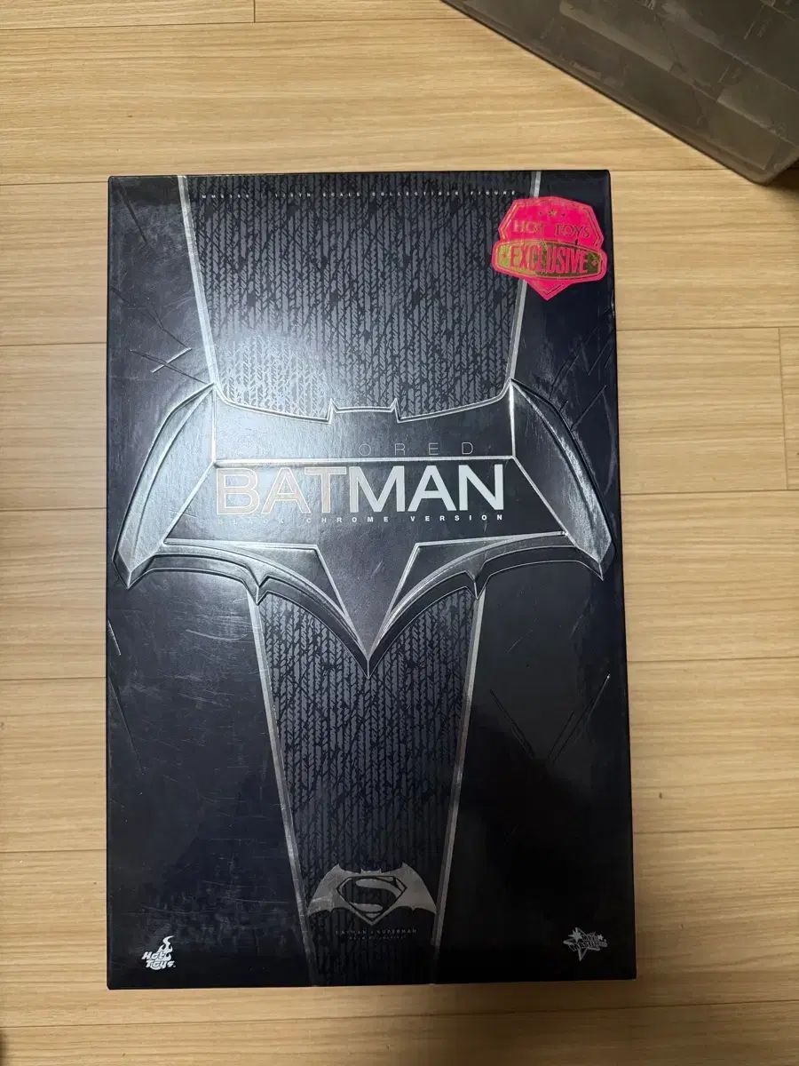 ホットトイズ バットマン アーマードバットマン ブラッククロム版 500