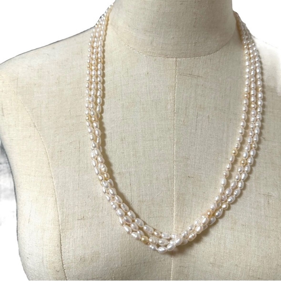 極美品 タサキ TASAKI 田崎 田崎真珠 ネックレス 淡水パール3連