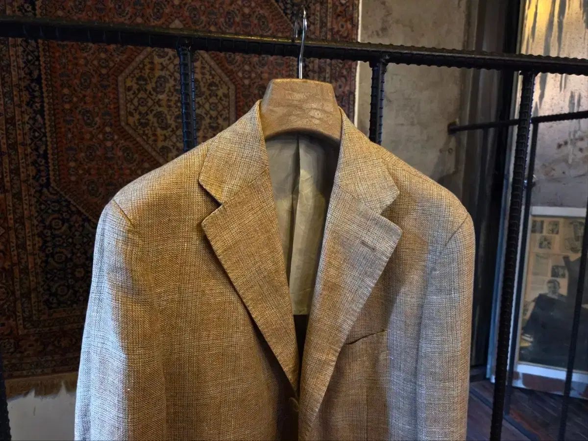 コルネリアーニID サマージャケット 50 未使用 コルネリアーニ サマーツイードジャケット - メルカリ