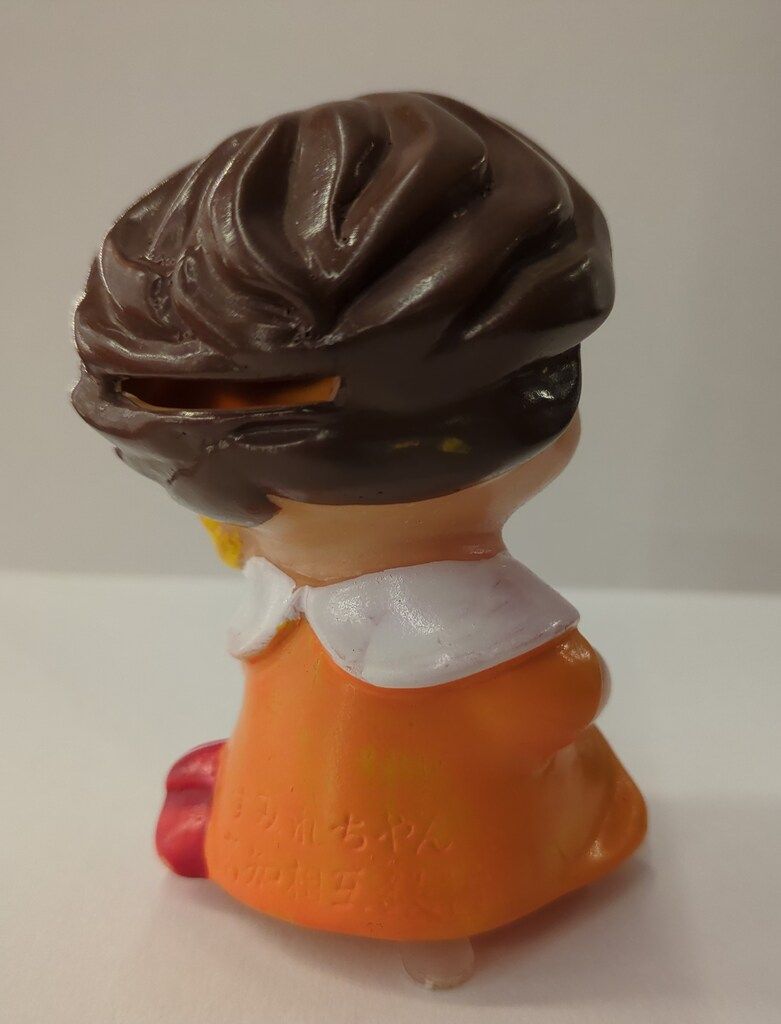 高知相互銀行 貯金箱 すみれちゃん オレンジ 95 mm