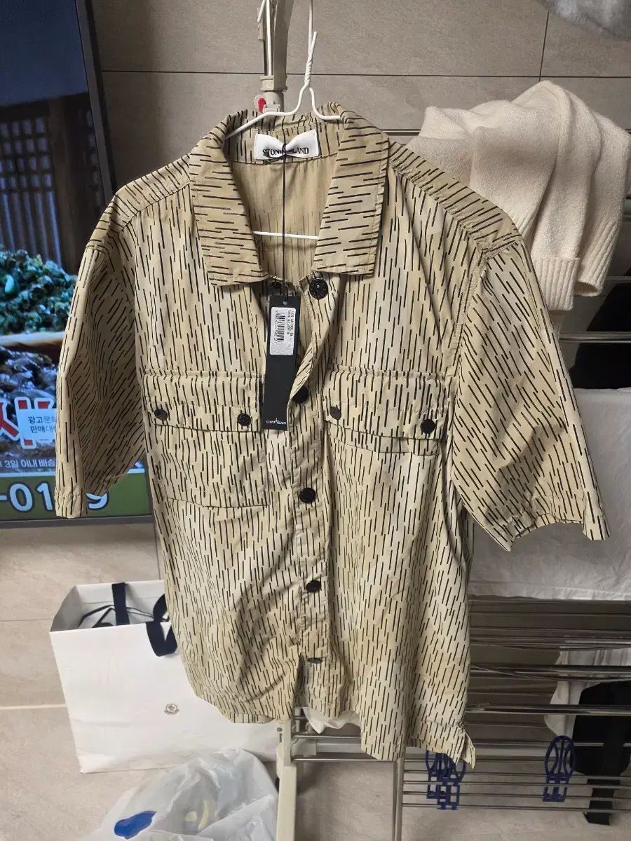 ストーンアイランド レイン カモフラージュ 半袖 シャツ