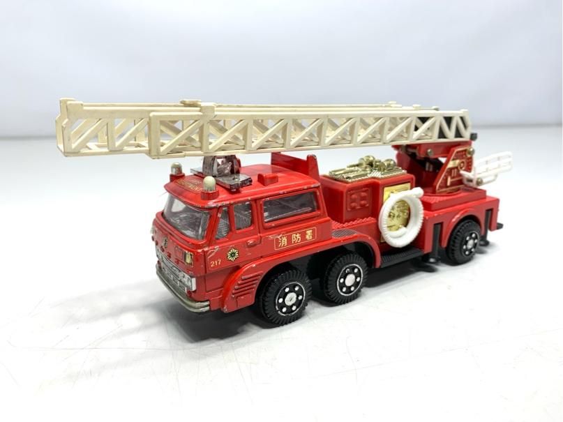 ヨネザワ Dipet ダイヤペット 三菱ふそう ハシゴ消防車 1/60スケール