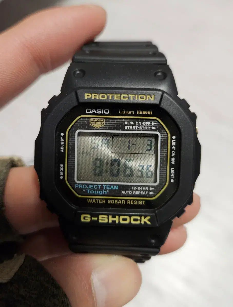 G-SHOCK 35周年 限定モデル DW-5035D-1BJR - メルカリ