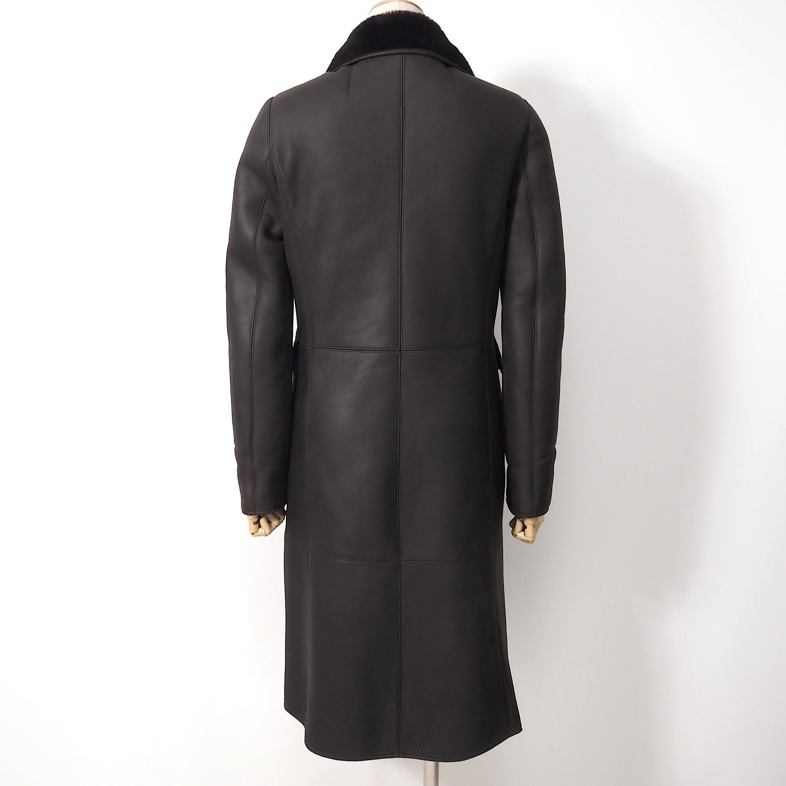 FENDI　ジャケット　コート　42サイズ　ムートン　フェンディ　レザー 美品 フェンディ FENDI ムートン ジャケット ブルゾン コート レザー