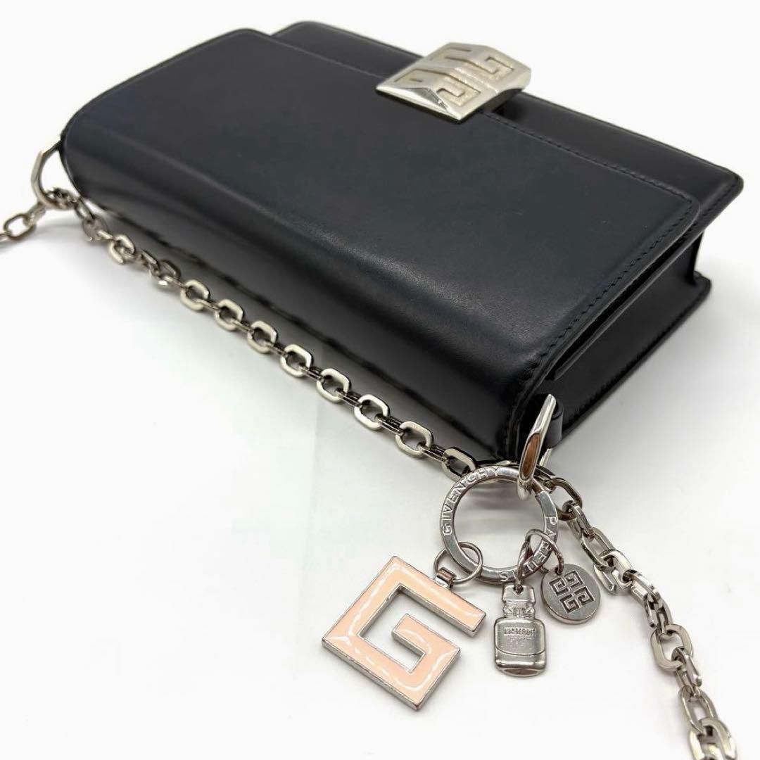 ジバンシィ レザー 本革 チェーンショルダーバッグ ブラック シルバー