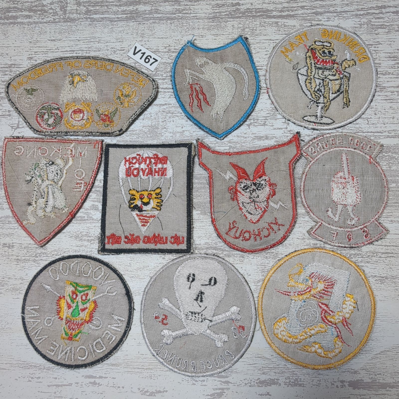 初売600円引☆1/7まで！ ワッペン 10枚 ☆V167 BLACK ベトナム 戦争 黒