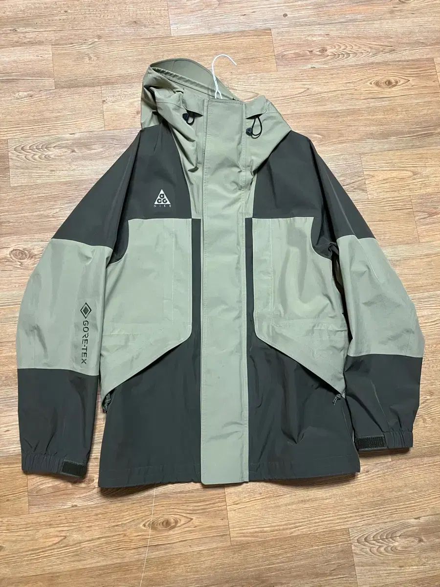 Acg GORE-TEX ゴアテックス ジャケット カーゴ カーキ ウインドブレーカー